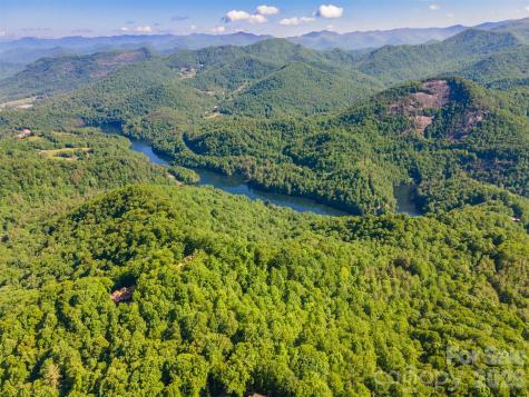 52 Morningside Drive Tuckasegee NC 28783