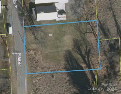 689 S Elm Street Statesville NC 28677
