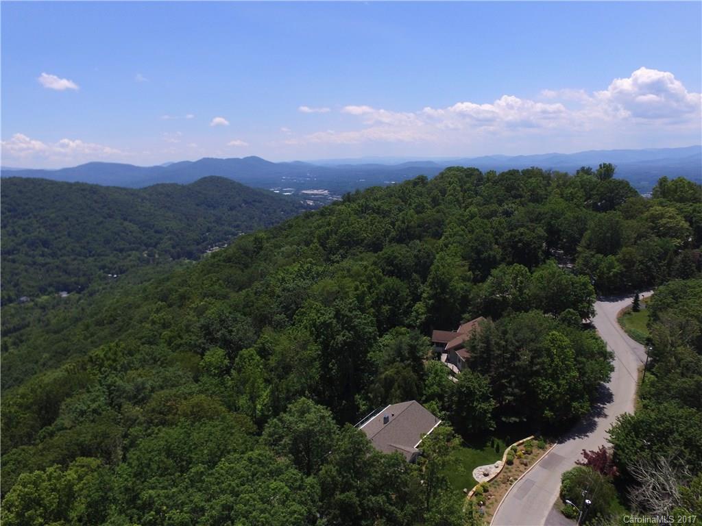 59 Crowningway Drive Asheville NC 28804