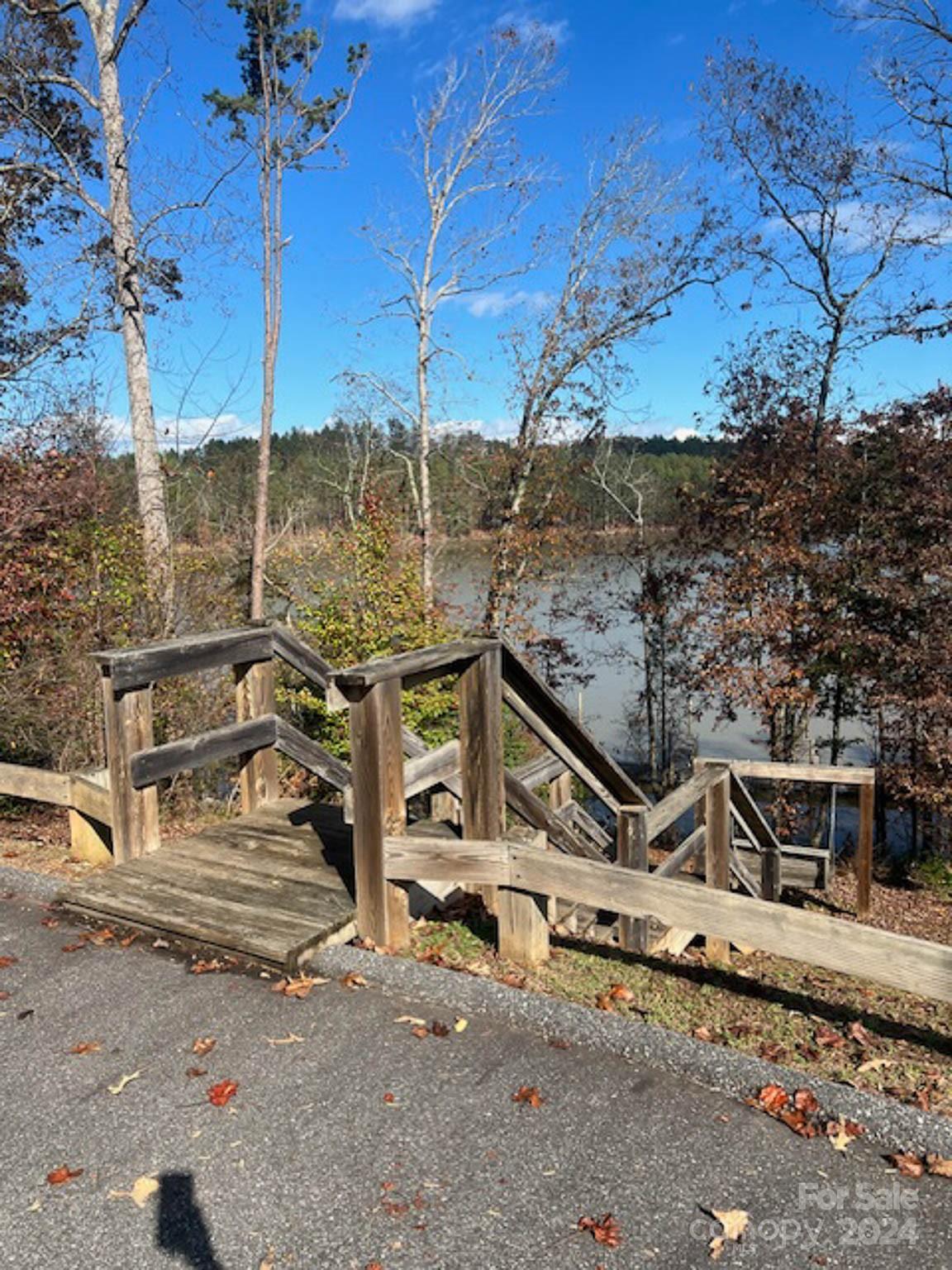 3060 Peninsula Pointe Drive NW Valdese NC 28690