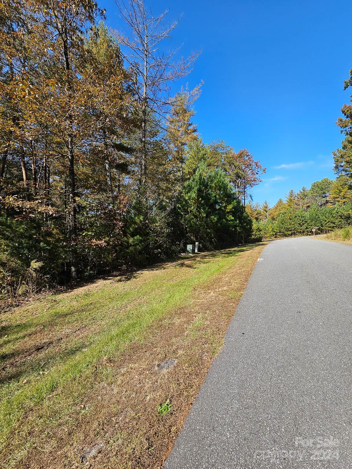 3060 Peninsula Pointe Drive NW Valdese NC 28690