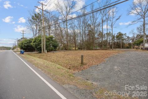 14122 Lancaster Highway Pineville NC 28134