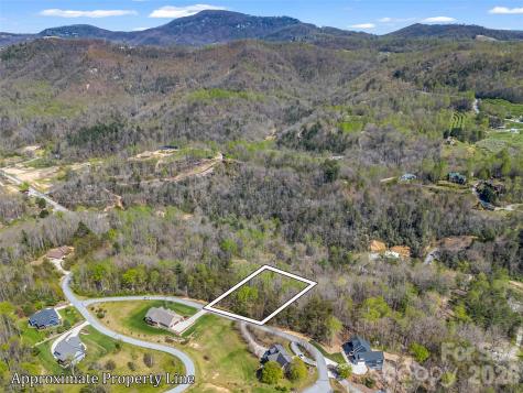 83 Sunny Morning Court Hendersonville NC 28792