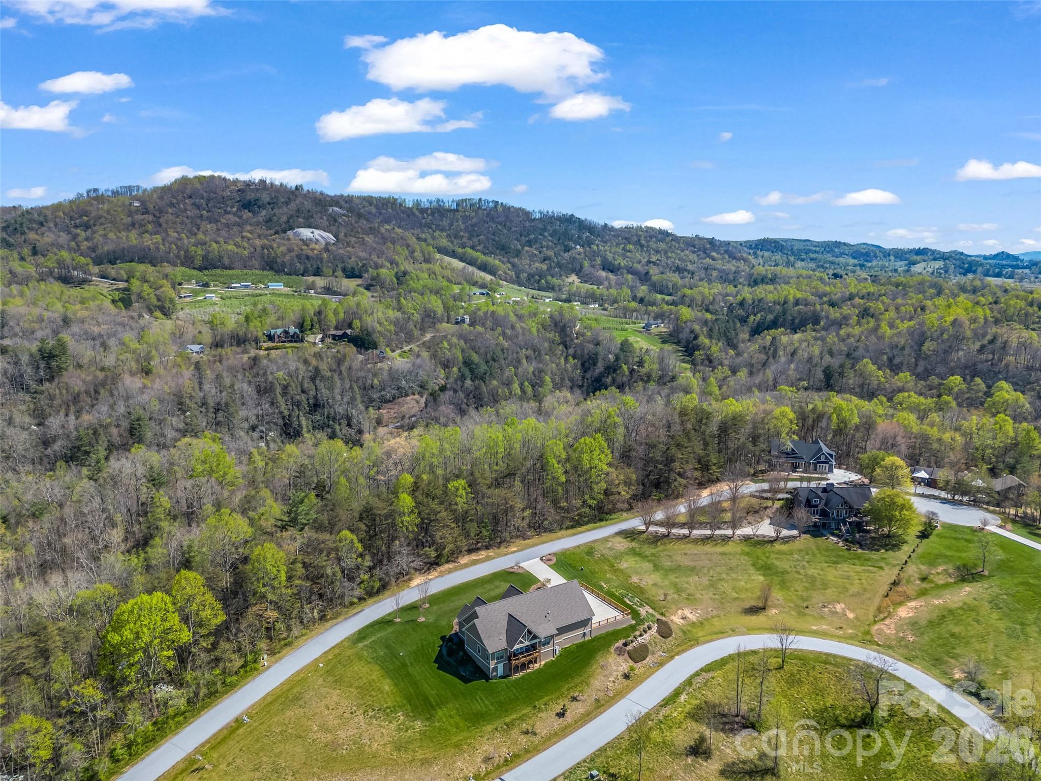 83 Sunny Morning Court Hendersonville NC 28792