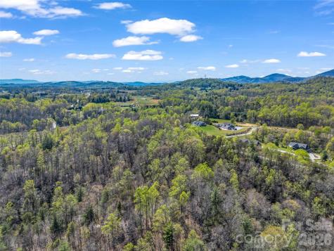 83 Sunny Morning Court Hendersonville NC 28792