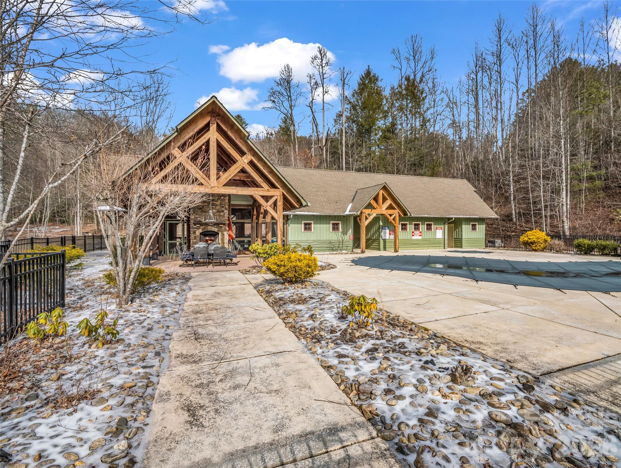 83 Sunny Morning Court Hendersonville NC 28792
