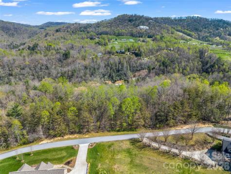 83 Sunny Morning Court Hendersonville NC 28792