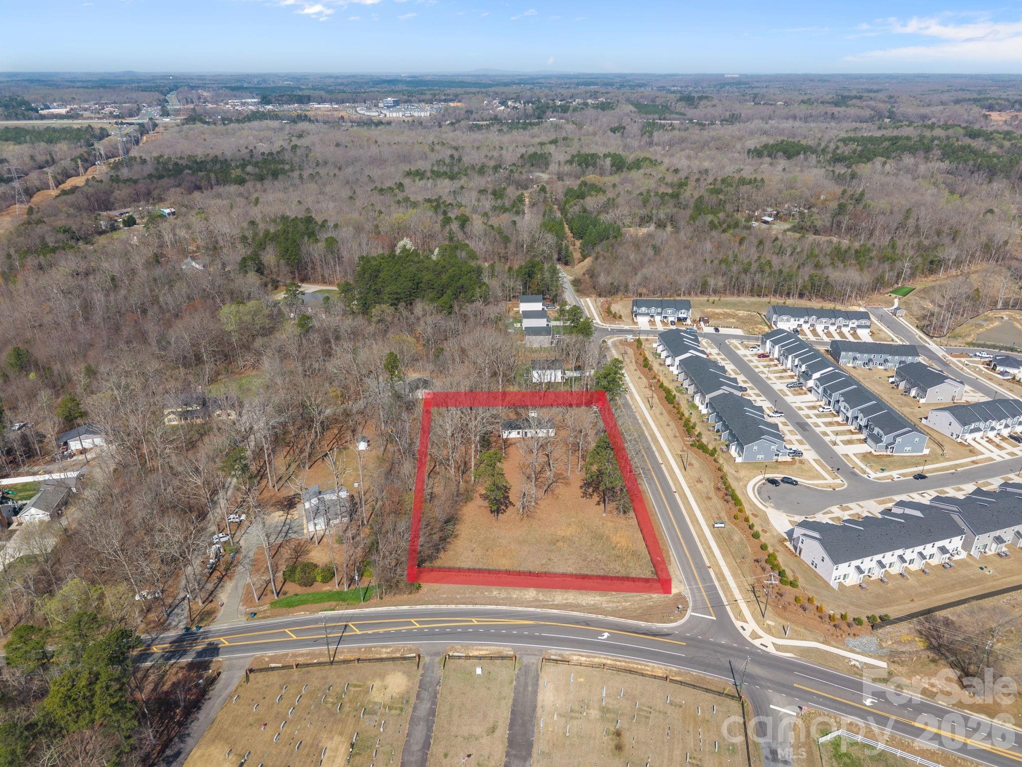 9121 Hutchinson Lane Charlotte NC 28216