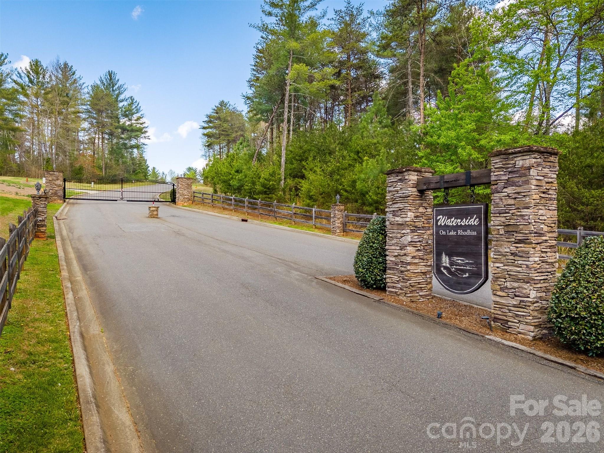 3175 Peninsula Pointe Drive NW Valdese NC 28690