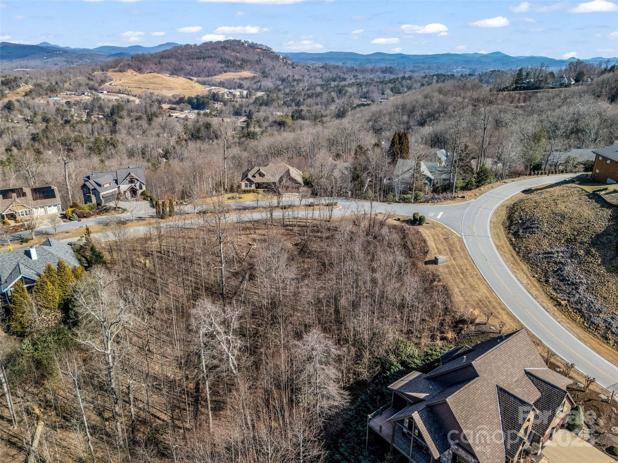 1509 Summit Hill Road Hendersonville NC 28791