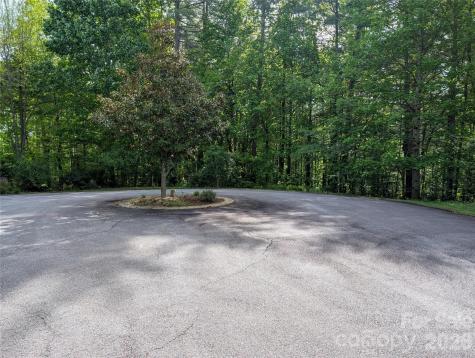 00 Hosta Lane Hendersonville NC 28739