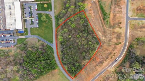 1821 Gkn Way Newton NC 28658