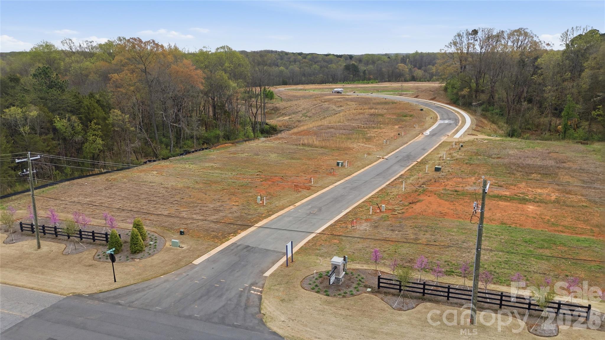 1821 Gkn Way Newton NC 28658