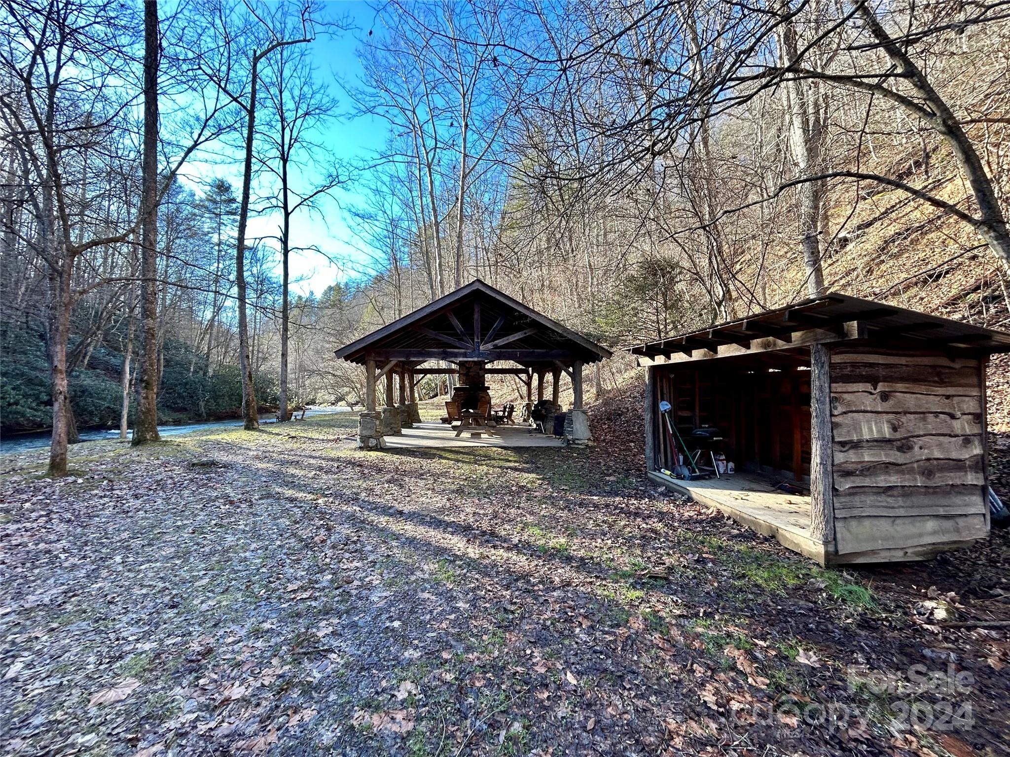 275 Overlook Lane Marshall NC 28753