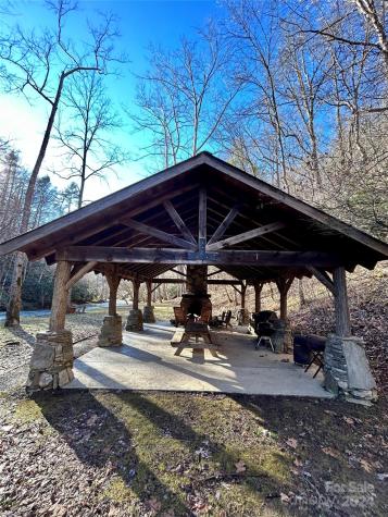 275 Overlook Lane Marshall NC 28753