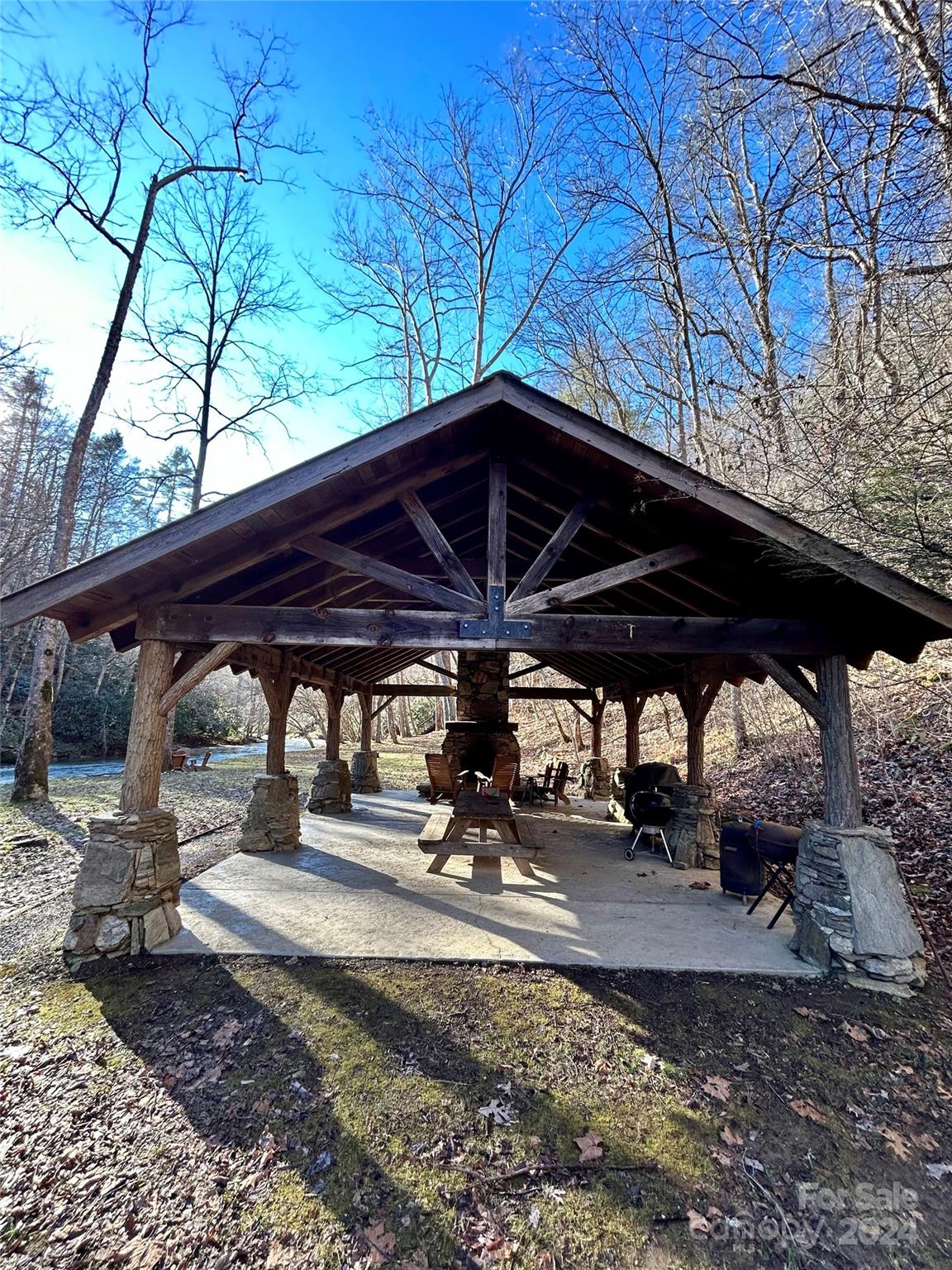 275 Overlook Lane Marshall NC 28753