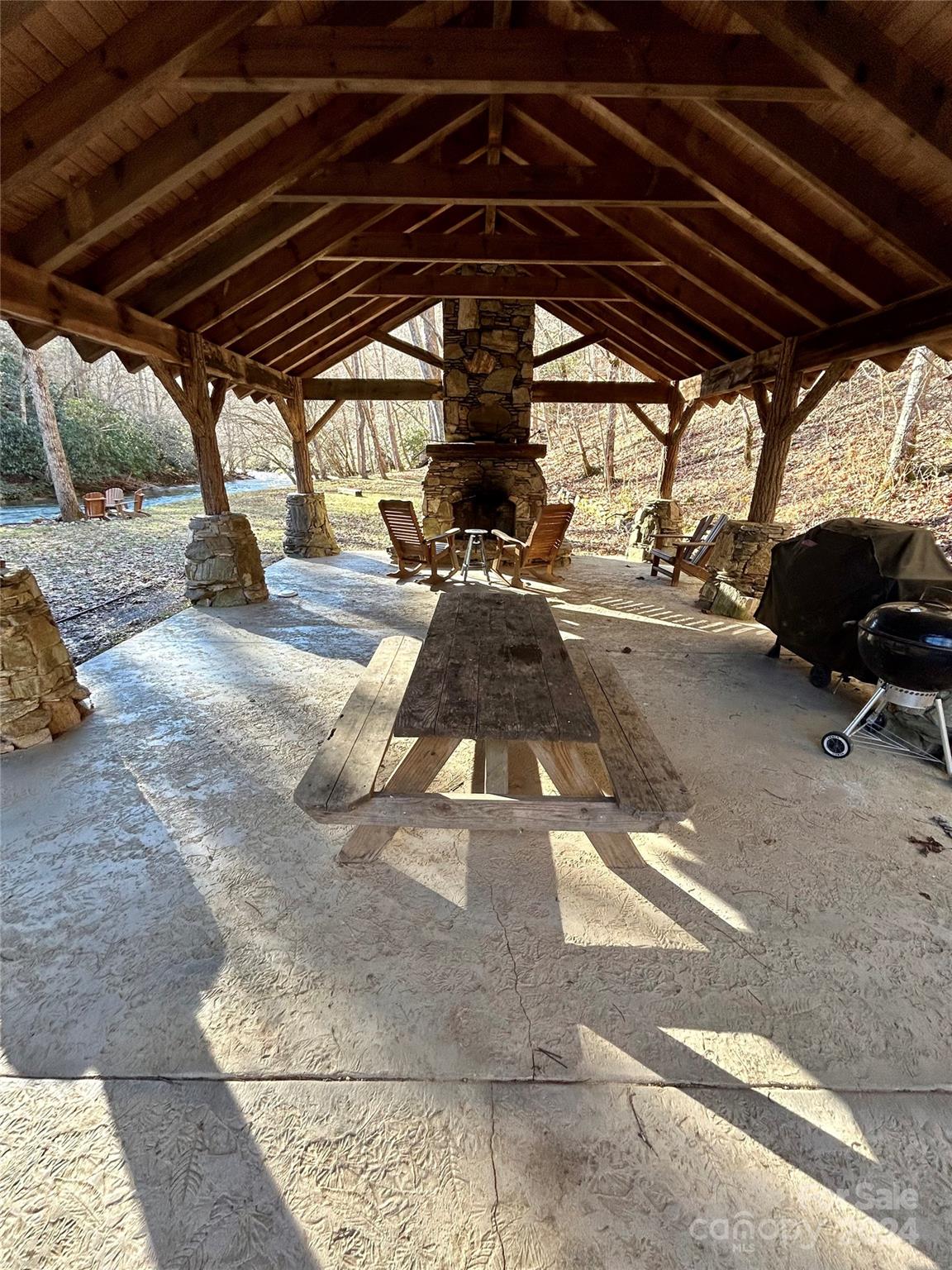 275 Overlook Lane Marshall NC 28753