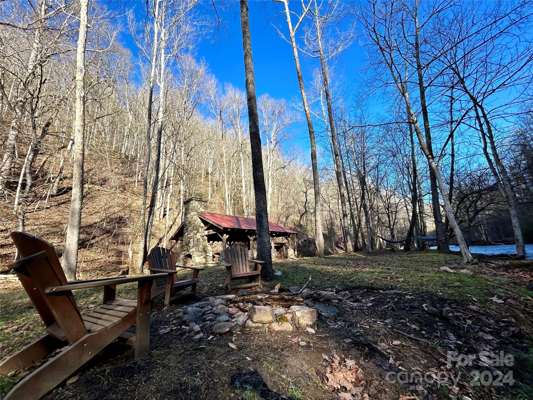 275 Overlook Lane Marshall NC 28753