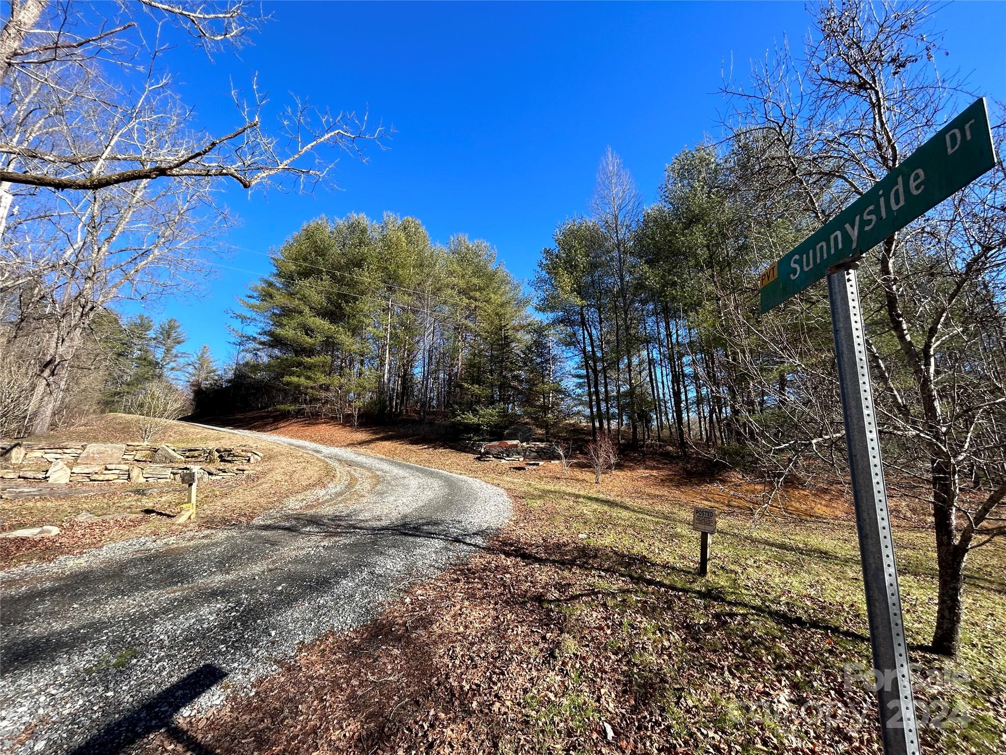 275 Overlook Lane Marshall NC 28753