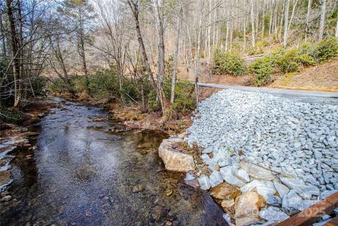 TBD Tannassee Creek Road Tuckasegee NC 28783