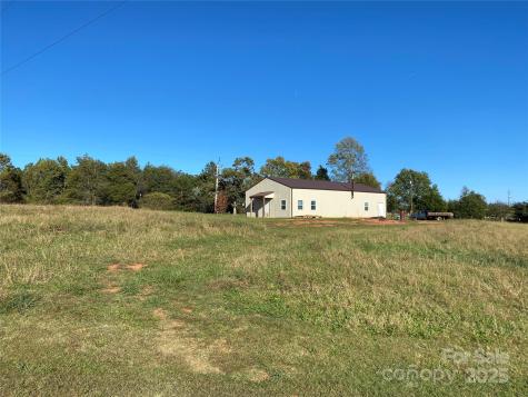 382 Poole Road Ellenboro NC 28040