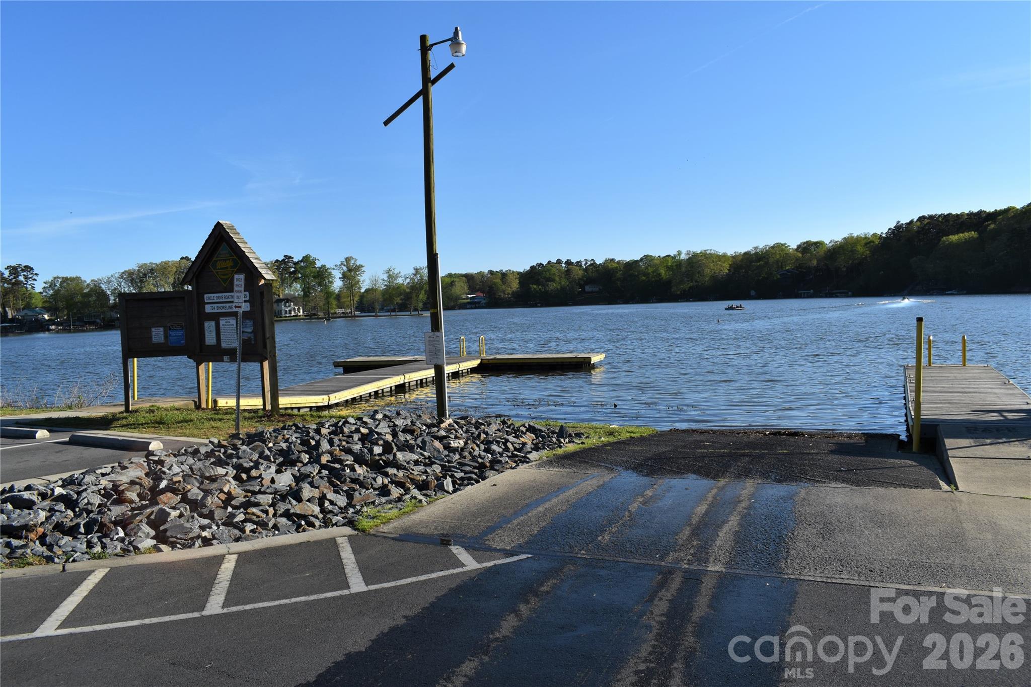 286 Aberdeen Court E Badin Lake NC 28127