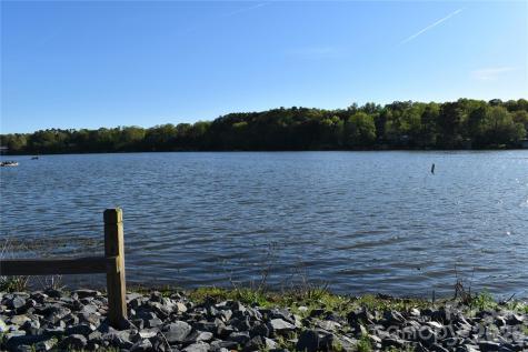 286 Aberdeen Court E Badin Lake NC 28127