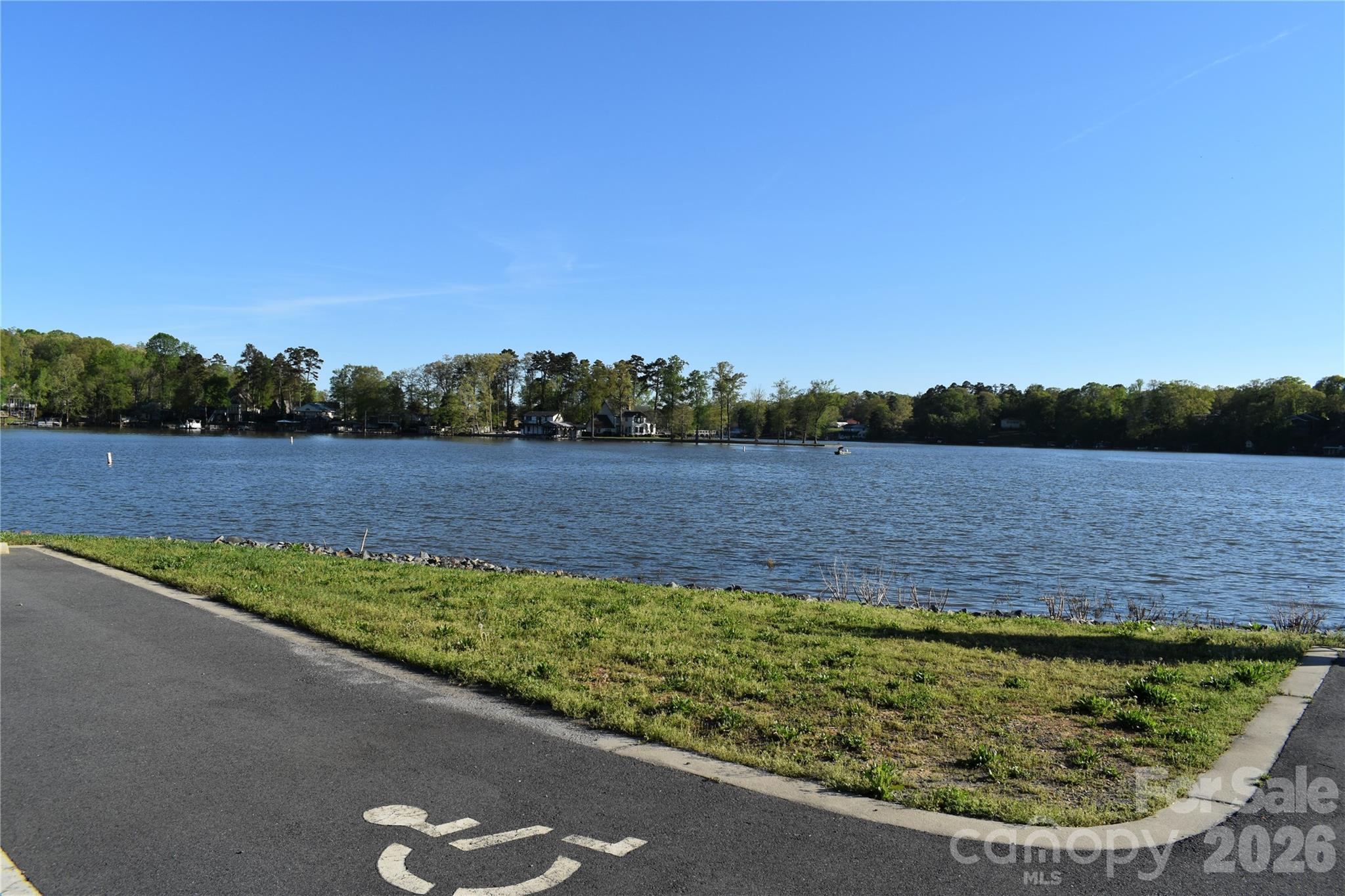 286 Aberdeen Court E Badin Lake NC 28127