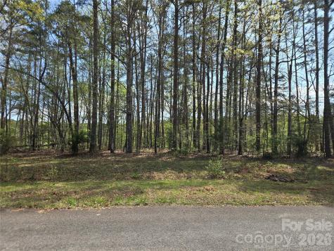 286 Aberdeen Court E Badin Lake NC 28127