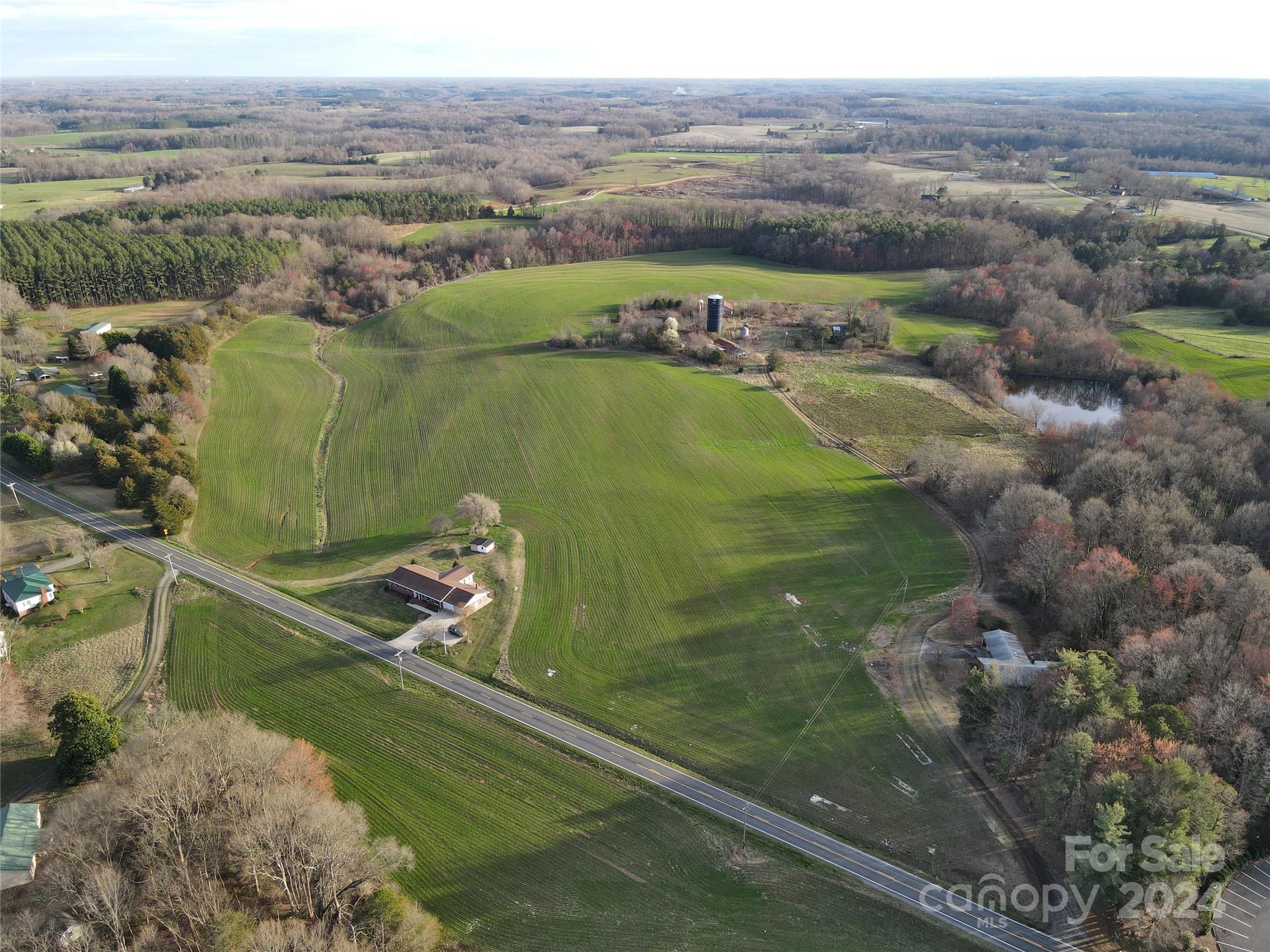 82AC Friendship Road Statesville NC 28625