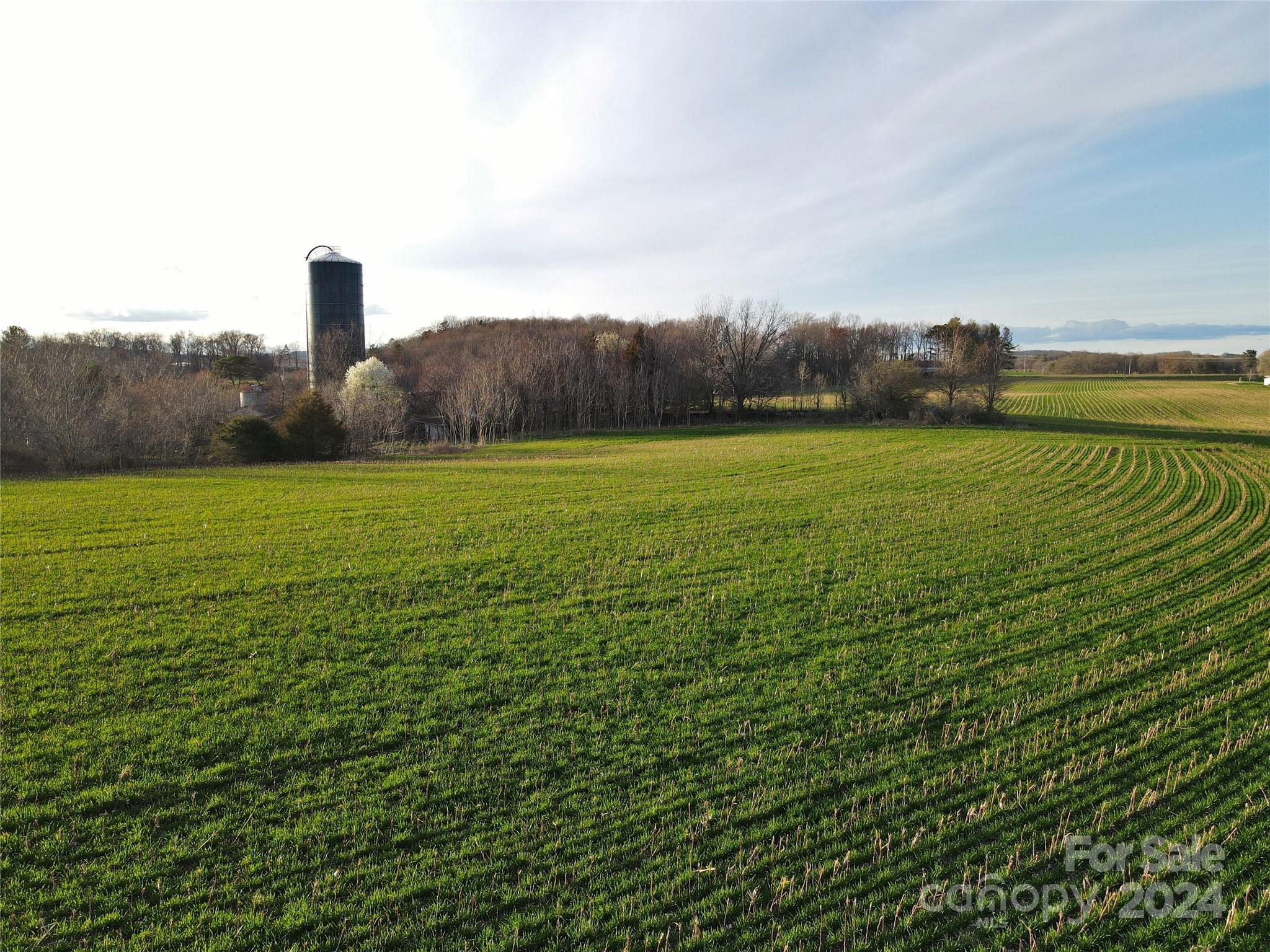 82AC Friendship Road Statesville NC 28625