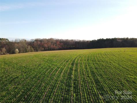 82AC Friendship Road Statesville NC 28625