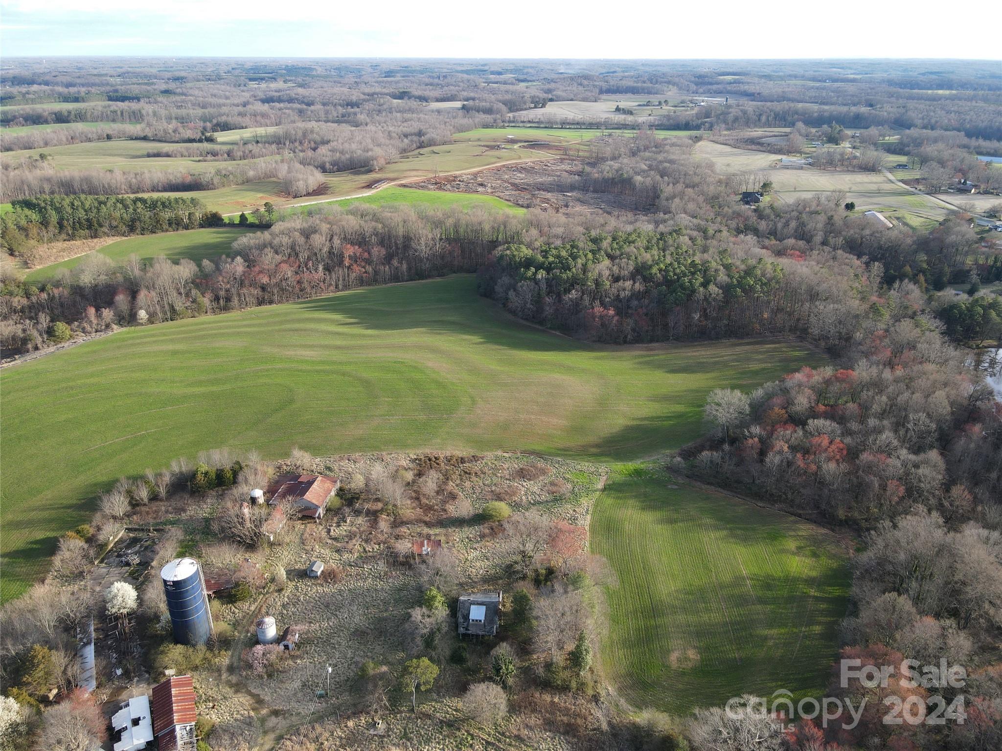82AC Friendship Road Statesville NC 28625