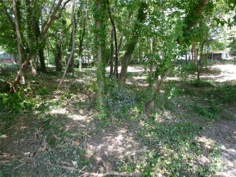 351 Honeysuckle Street Mocksville NC 27028