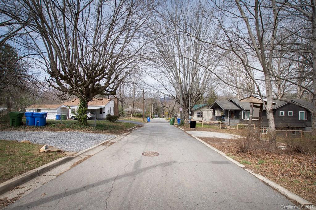 9 Russell Street Asheville NC 28806