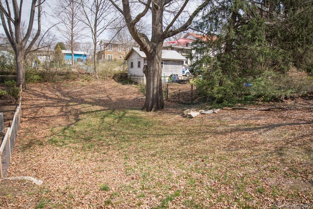 9 Russell Street Asheville NC 28806