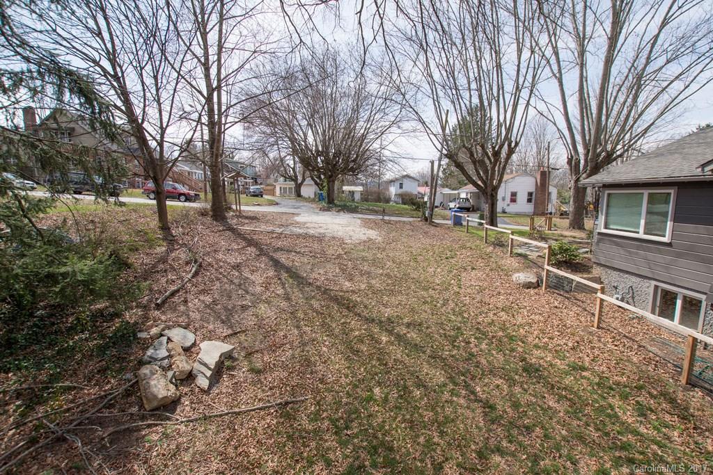 9 Russell Street Asheville NC 28806