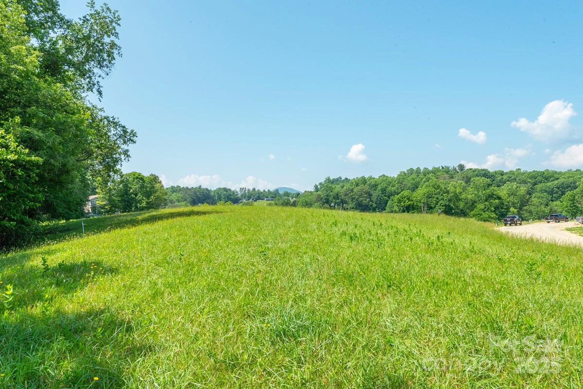116 Lilikoi Lane Asheville NC 28804