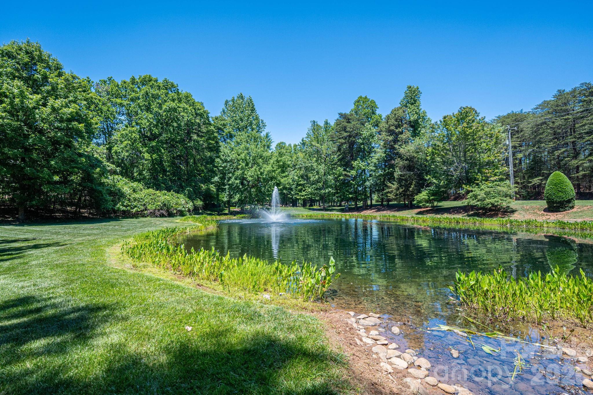 1116 Verdant Ridge Circle Belmont NC 28012
