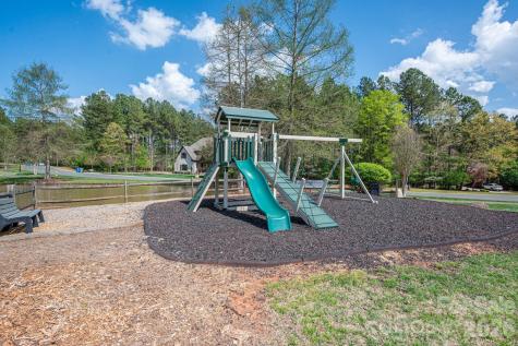 1116 Verdant Ridge Circle Belmont NC 28012