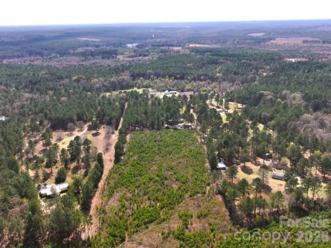 415 Hawkins Road Hartsville SC 29550