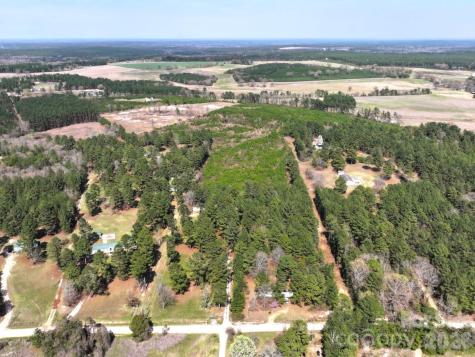 415 Hawkins Road Hartsville SC 29550