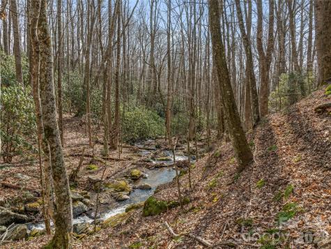 625 Cook Town Road Bakersville NC 28705