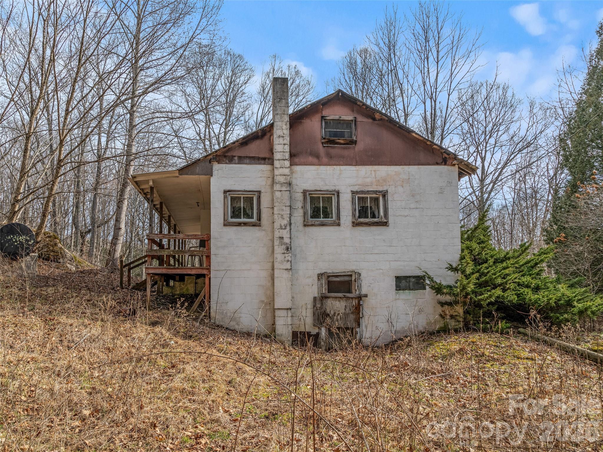 625 Cook Town Road Bakersville NC 28705