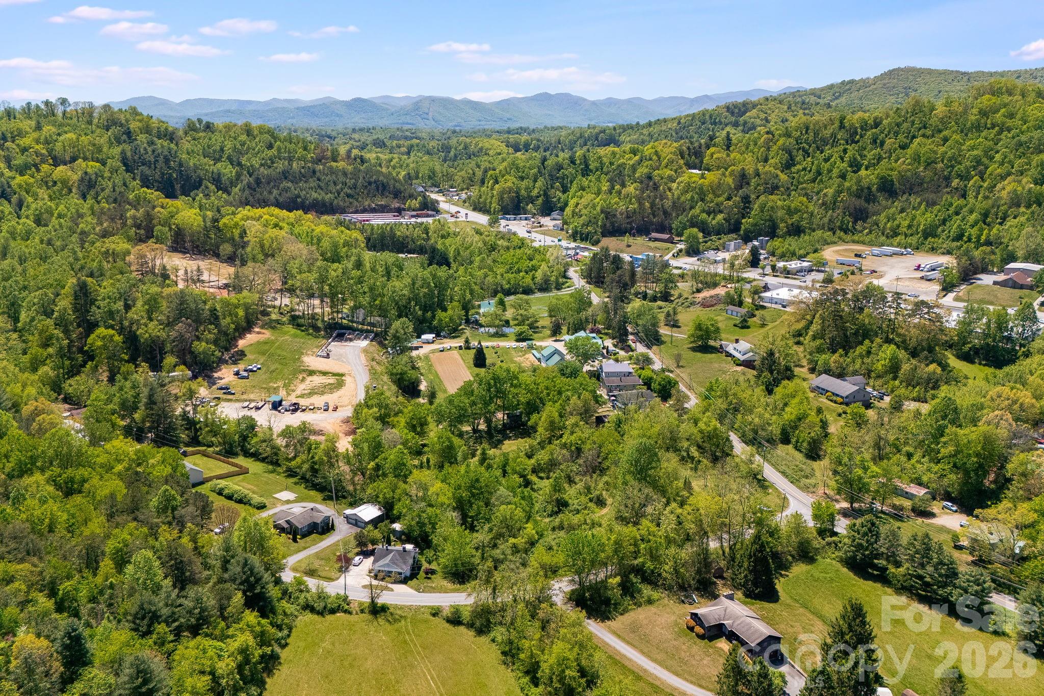 174 Ben Lippen Road Asheville NC 28806