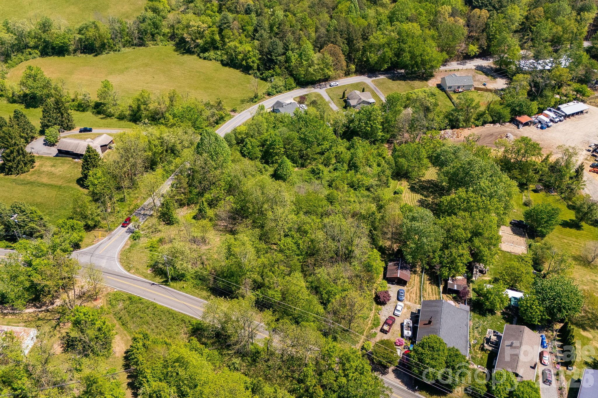 174 Ben Lippen Road Asheville NC 28806