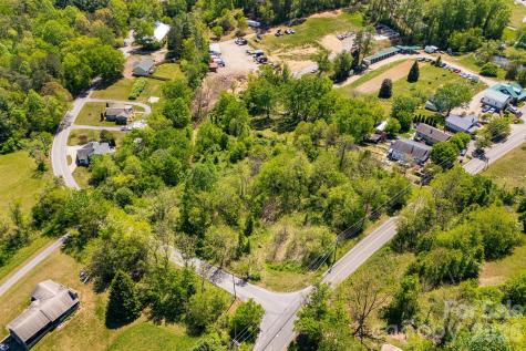 174 Ben Lippen Road Asheville NC 28806