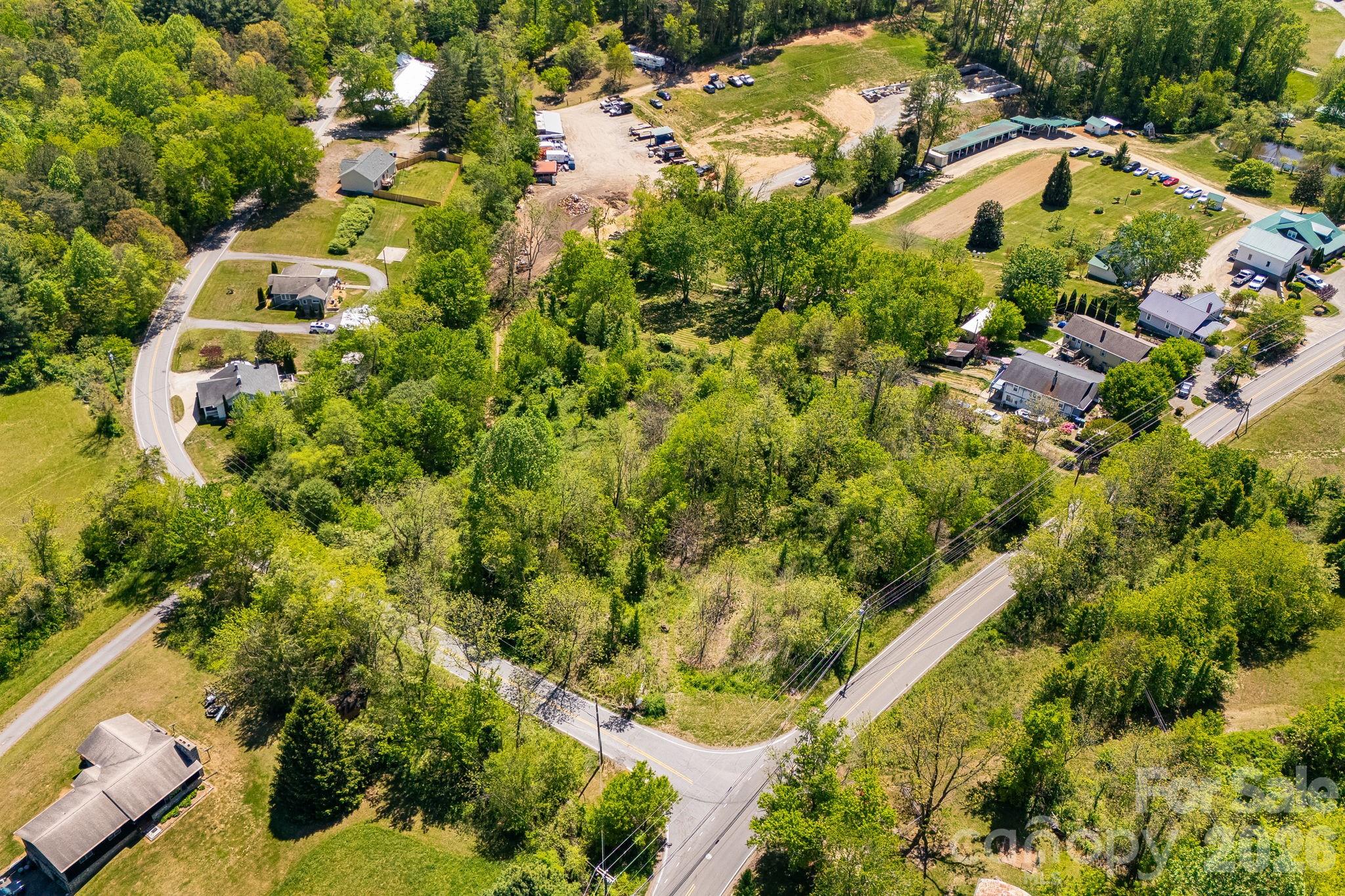 174 Ben Lippen Road Asheville NC 28806
