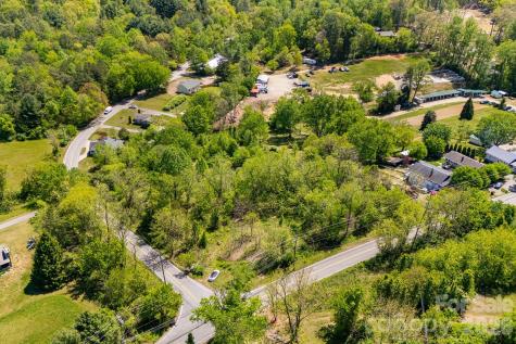 174 Ben Lippen Road Asheville NC 28806