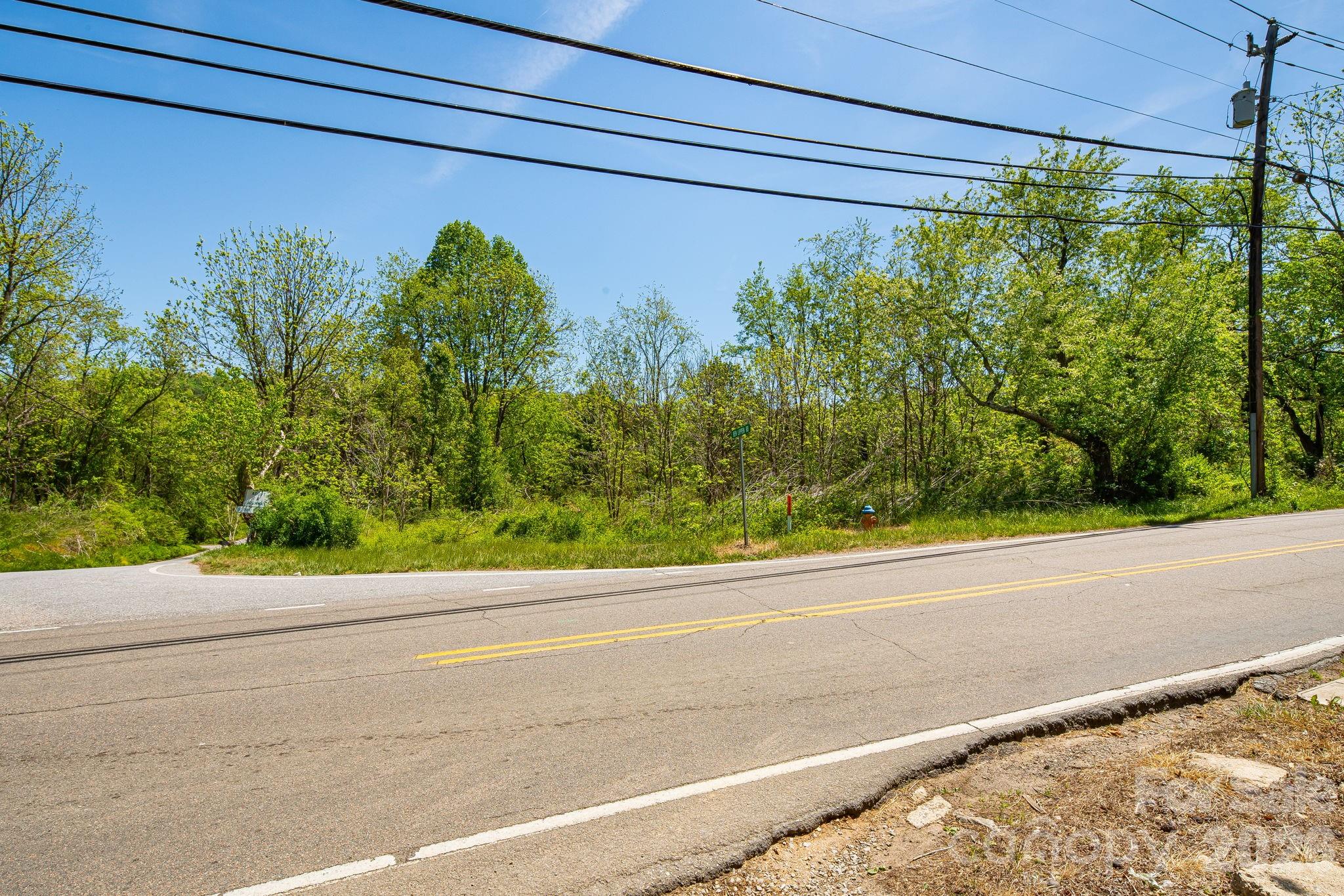 174 Ben Lippen Road Asheville NC 28806